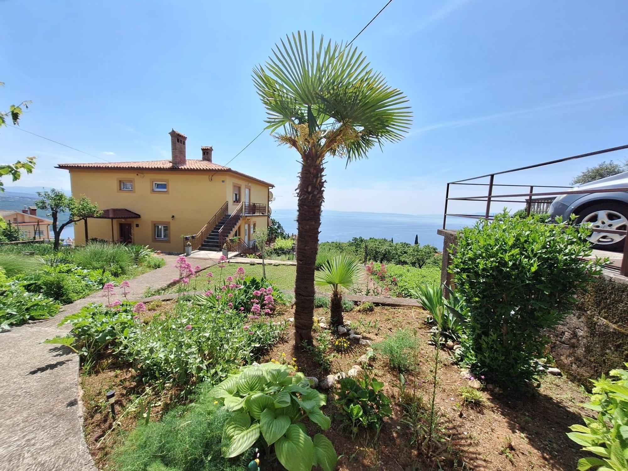 Marini Apartment *