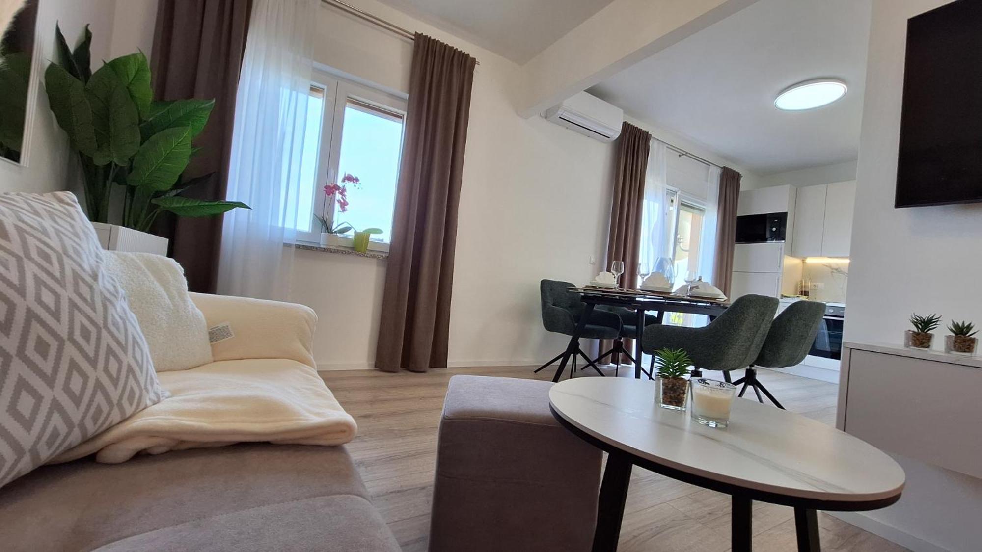 Marini Apartment *